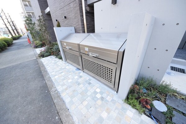 LAPiS三鷹の物件内観写真